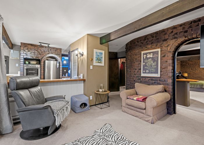  at 8 Muritai Terrace, Mount Pleasant, Christchurch City, Canterbury