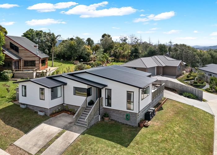  at 5 Three Brothers Place, Warkworth, Warkworth