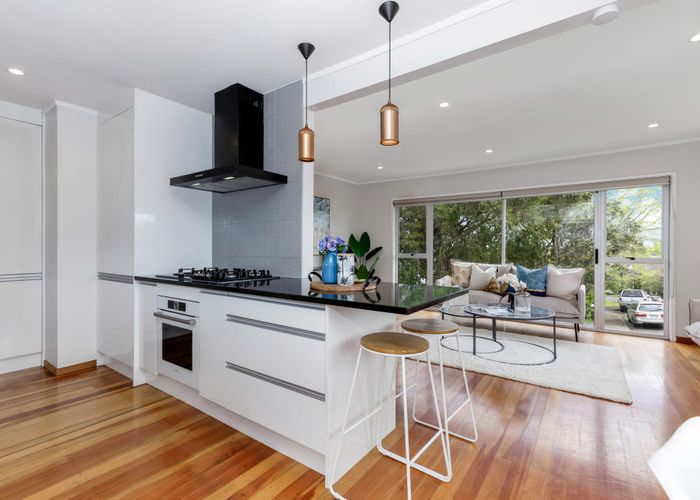  at 13 Seabar Place, Glen Eden, Waitakere City, Auckland