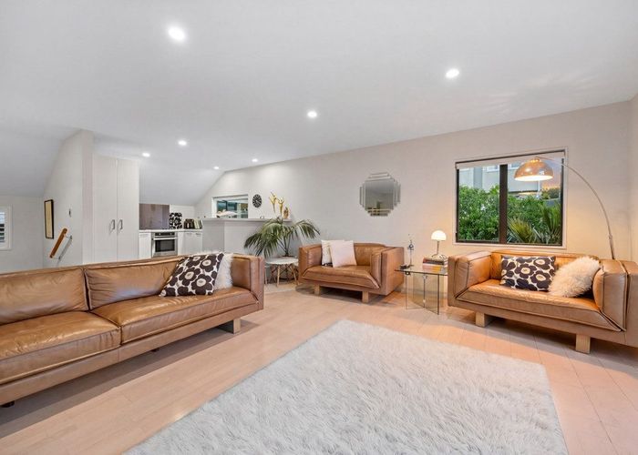  at 2/134 Kohimarama Road, Kohimarama, Auckland
