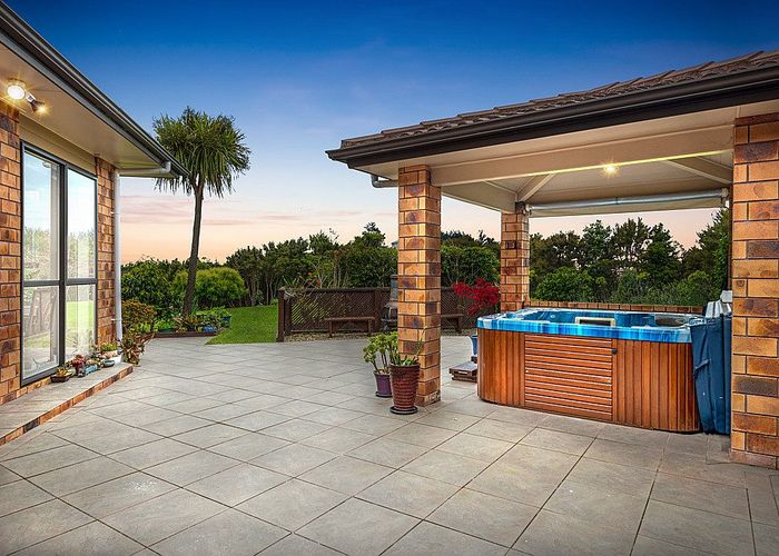  at 646 Redoubt Road, Flat Bush, Auckland