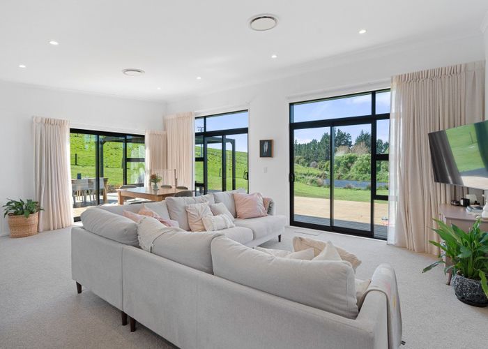  at 220 Ruakokoputuna Road, Martinborough