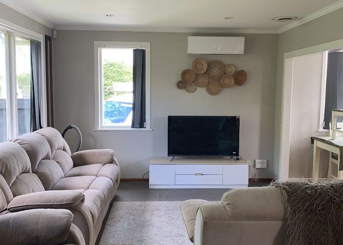  at 6 Larnach Street, St Andrews, Hamilton
