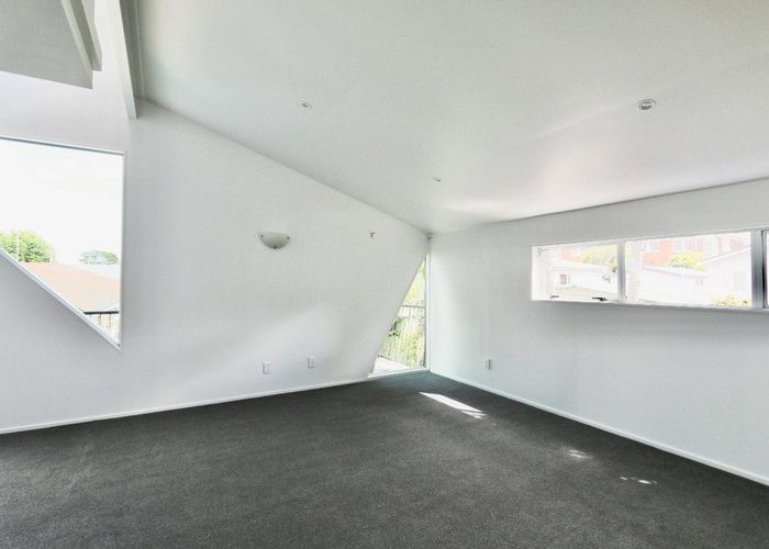  at 1/70A  Tawa Road , One Tree Hill, Auckland City, Auckland