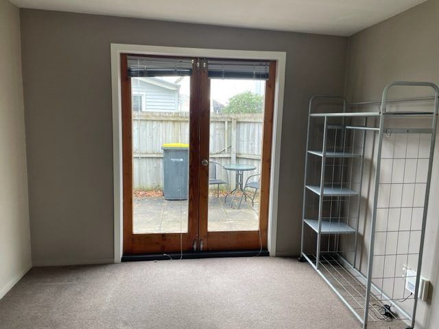  at 2/6 Defoe Place, Waltham, Christchurch City, Canterbury