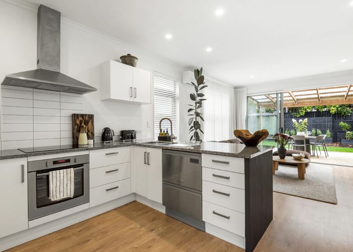  at 6 Lester Street, Hobsonville, Waitakere City, Auckland