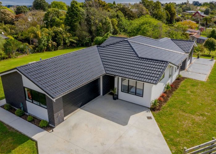  at 4 Corbin Court, Ohau