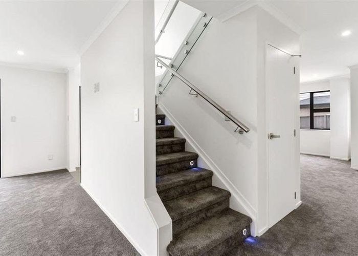  at 18 Calvert Avenue, Mangere East, Manukau City, Auckland
