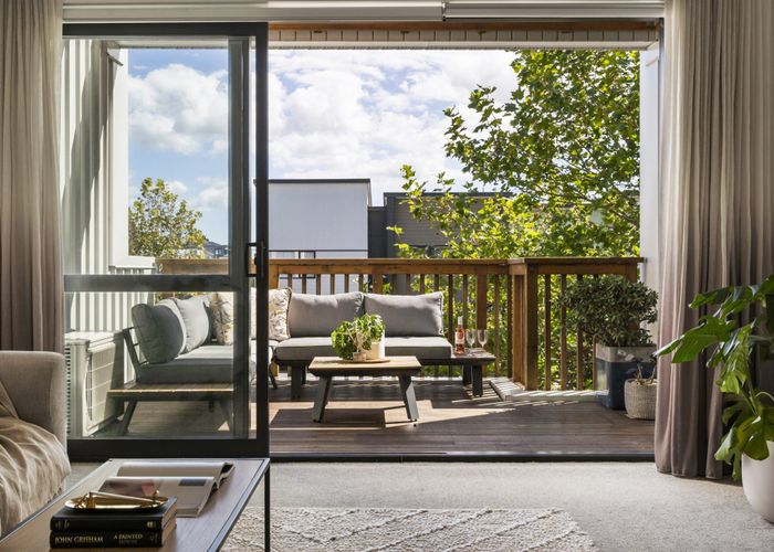 at 4 Torea Tai Road, Hobsonville, Waitakere City, Auckland