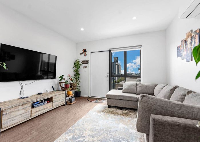  at 86 Tahere Road, Totara Park, Auckland