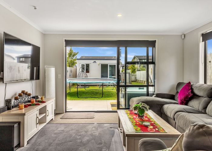  at 90 Banks Street, Marfell, New Plymouth, Taranaki