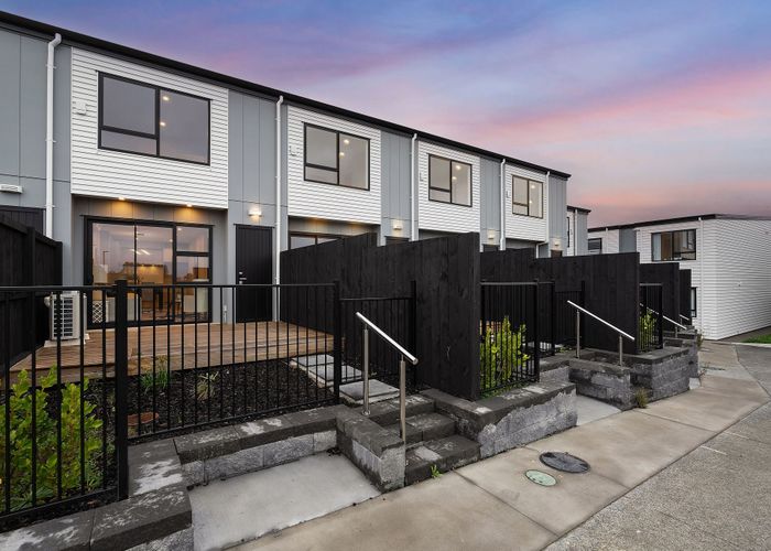  at 3/16 Clara Road, Silverdale, Rodney, Auckland