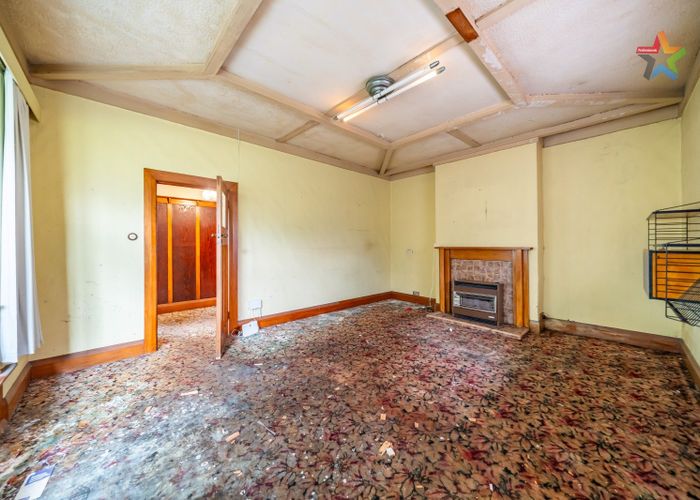  at 76 Knights Road, Hutt Central, Lower Hutt