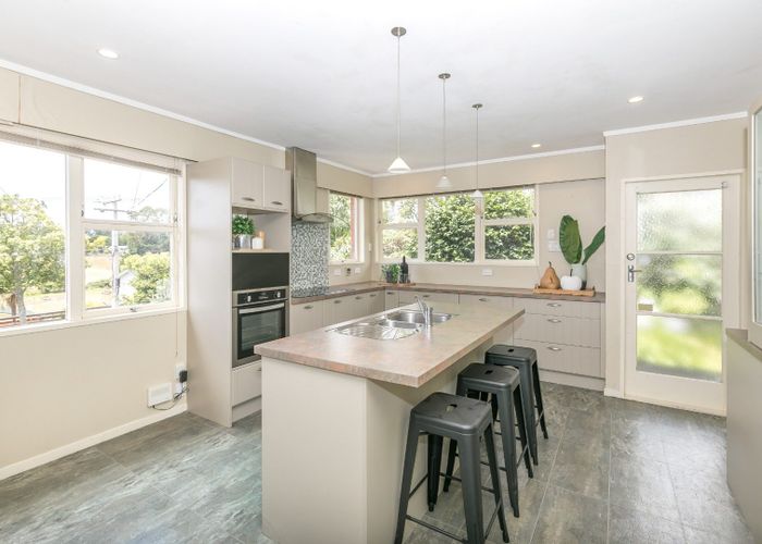  at 35 Acacia Crescent, Glenview, Hamilton, Waikato