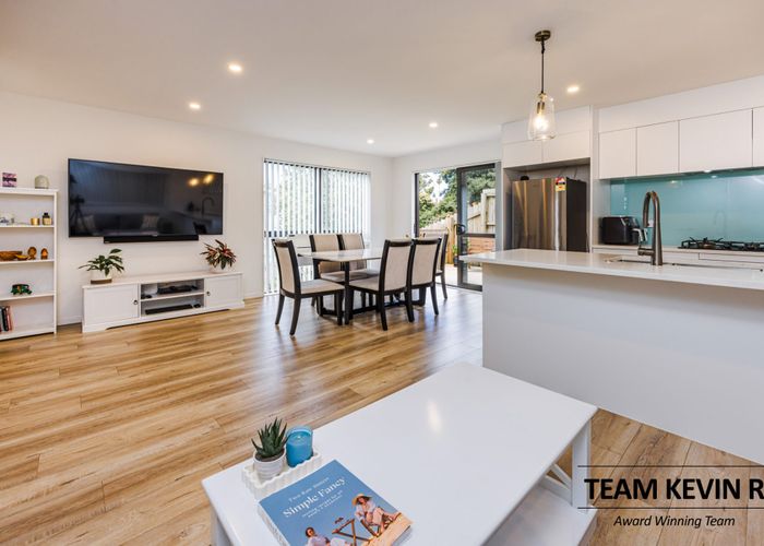  at 33 Tamaki Avenue, Otahuhu, Auckland