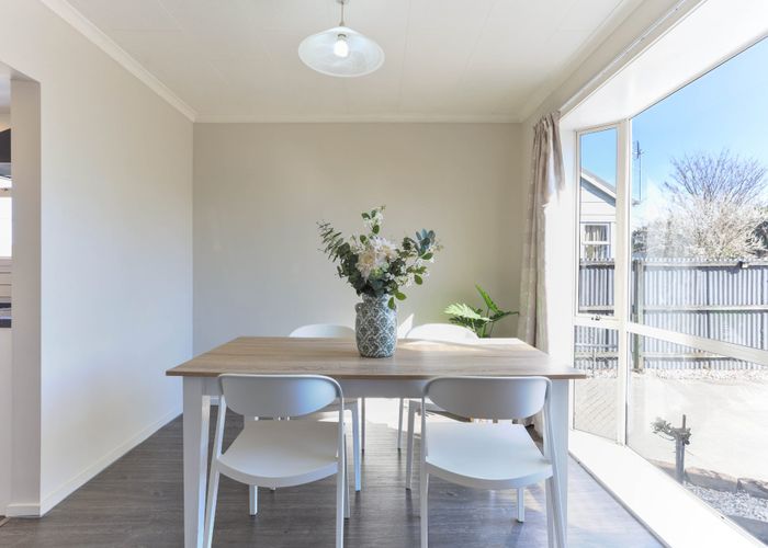  at 164 Aorangi Road, Bryndwr, Christchurch