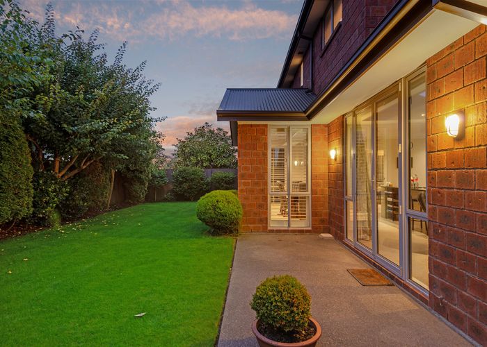 Free property data for 5 Watermill Boulevard, Northwood, Christchurch