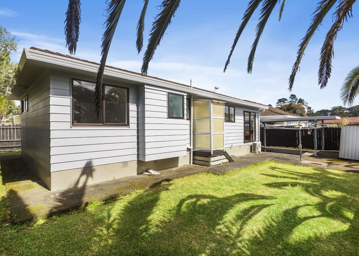  at 2/26 Karepo Crescent, Ranui, Waitakere City, Auckland