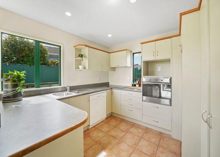  at 34 Beckford Road, Saint Martins, Christchurch