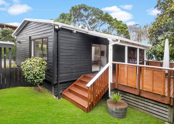  at 14B Alverston Street, Waterview, Auckland