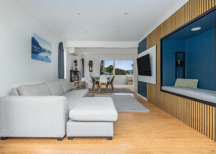  at 32 Thimble Lane, Whitby, Porirua, Wellington