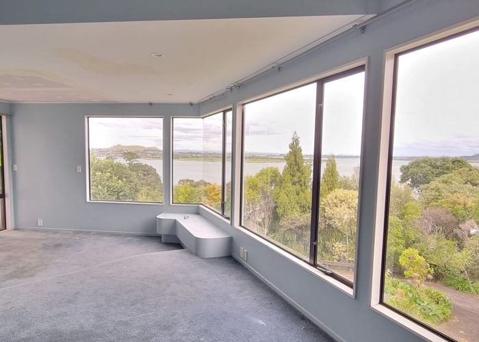  at 13 Wesley Bay Glade, Hillsborough, Auckland