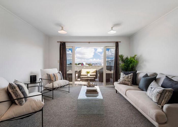  at 4/39 Mount Eden Road, Eden Terrace, Auckland