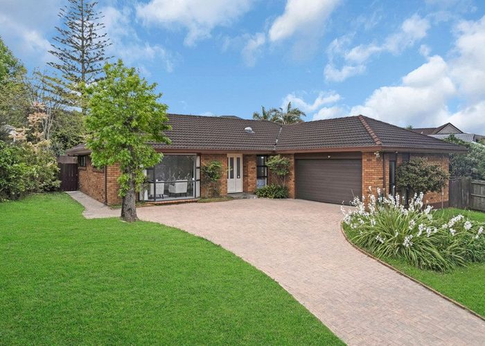  at 25 Lexington Drive, Botany Downs, Manukau City, Auckland