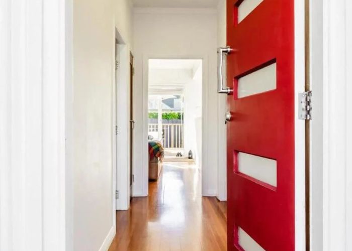  at 13 Cadman Ave, Greenlane, Auckland City, Auckland