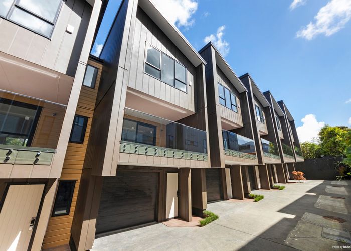  at 6/30 Potter Avenue, Northcote, North Shore City, Auckland