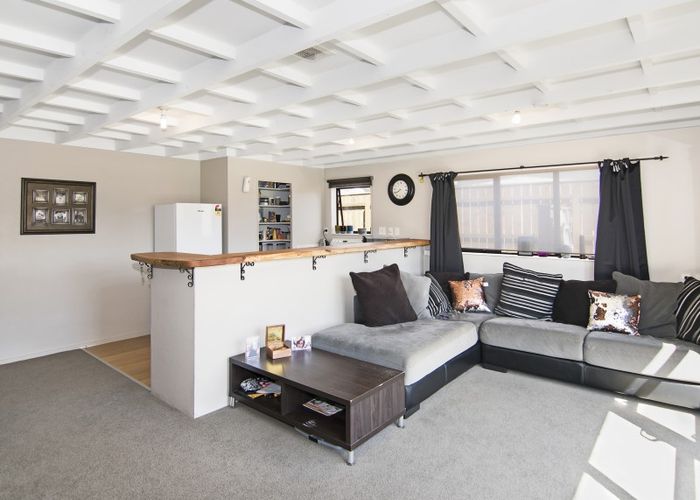  at 1/1 Windlesham Place, Wakefield