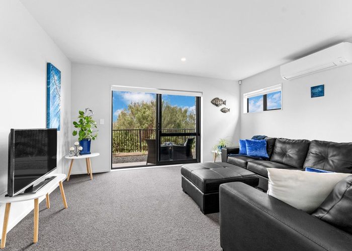  at 66 Matawhanga Drive, Wattle Downs, Manukau City, Auckland