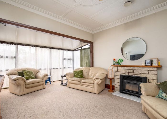  at 14 Forbes Street, Balaclava, Dunedin, Otago