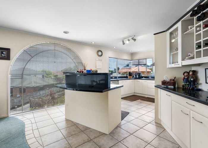  at 7 Sunset Close, Western Heights, Hamilton