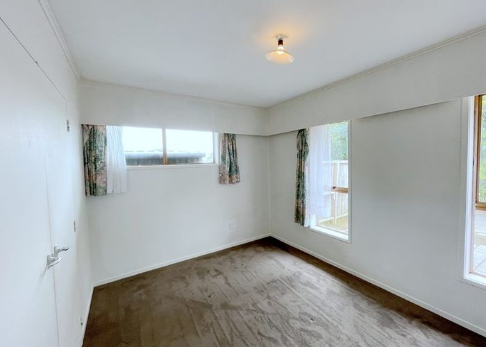  at 1/15 Robson Street, Mount Roskill, Auckland City, Auckland