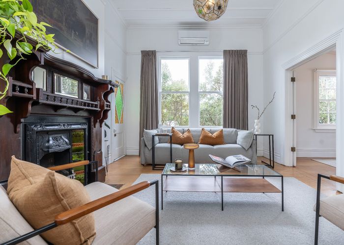  at 5 Edenvale Crescent, Mount Eden, Auckland City, Auckland