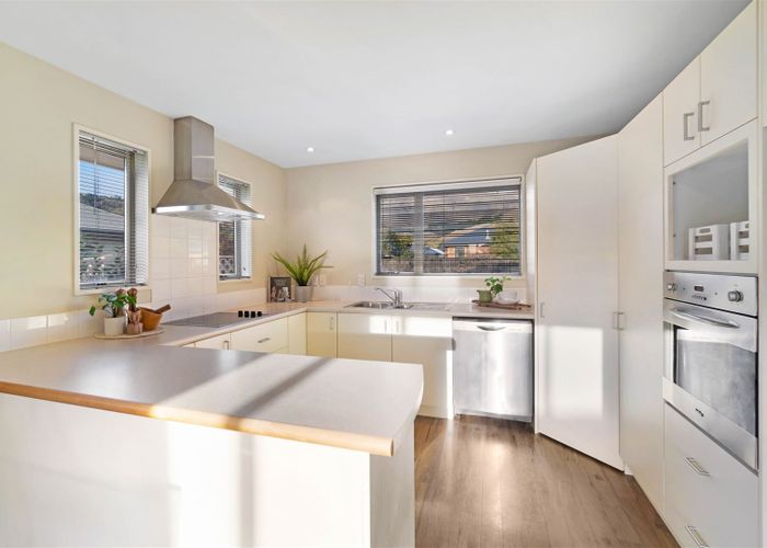  at 7 Hamlet Lane, Heathcote Valley, Christchurch