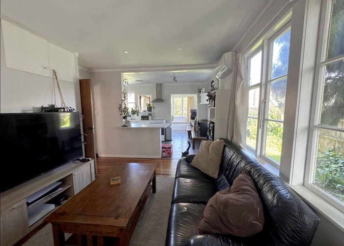  at 58 Freeland Av, Mount Roskill, Auckland City, Auckland