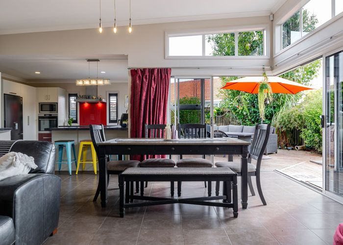  at 2 Northbrook Court, Roslyn, Palmerston North, Manawatu / Whanganui