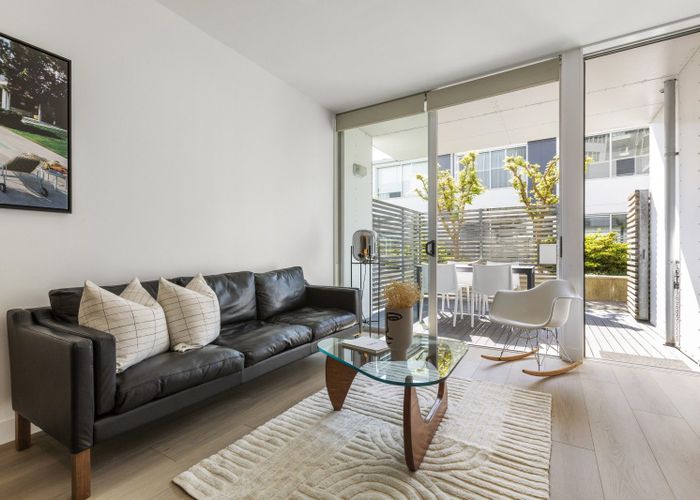  at 103/22 Fisher-Point Drive, Freemans BAY, Auckland