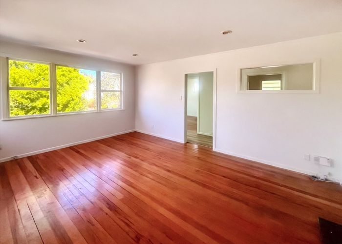  at 174 Nile Road, Forrest Hill, North Shore City, Auckland