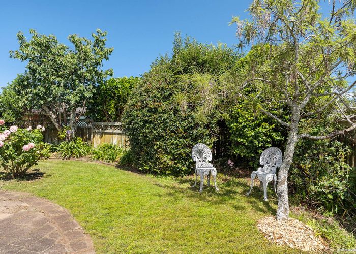  at 34 Charles Prevost Drive, The Gardens, Manukau City, Auckland