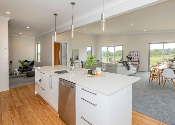  at 42A Strathnaver Drive, Waikawa Beach, Horowhenua