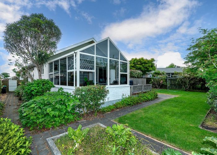  at 16 Freebairn Street, Redwood, Christchurch
