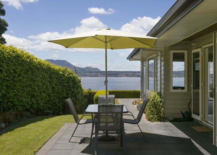  at 806 Acacia Bay Road, Acacia Bay, Taupo