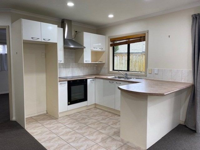  at 9B Killeen Place, Flat Bush, Manukau City, Auckland