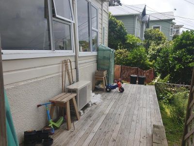  at 2/33  Kainui Road (Downstairs), Hataitai, Wellington, Wellington