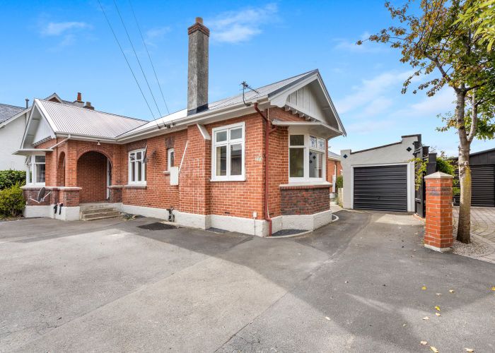  at 237A Bay View Road, Saint Clair, Dunedin