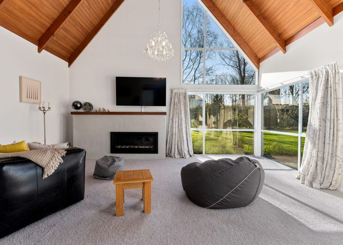 at 132 Claridges Road, Casebrook, Christchurch