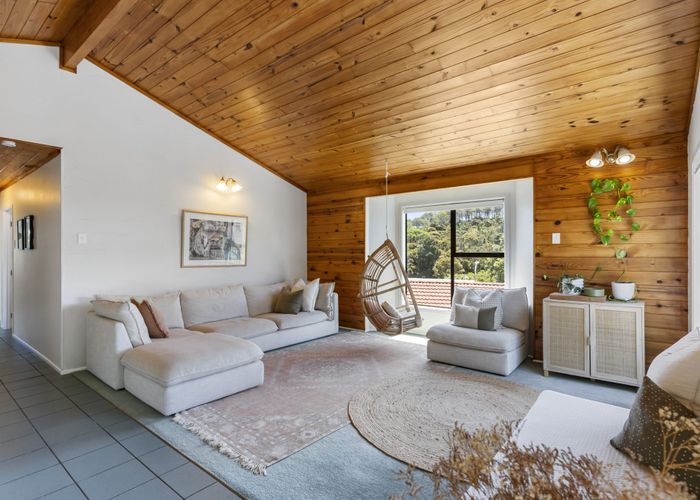  at 1/123 Spinella Drive, Bayview, Auckland
